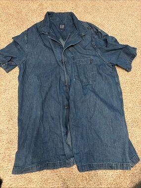 GAP Short-Sleeve Denim Button-Up Shirt - Blue
